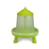 Mangeoire Poule En Plastique Gamme Eco 8Kg Verte Avec Pieds - Gaun 1 Mangeoire Poule En Plastique Gamme Eco 8Kg Verte Avec Pieds - Gaun -Poulailler Série Magasin 11152 1 1