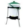 Abreuvoir Poule Sur Pieds Avec Seau Rivus 17L - River Systems 1 Abreuvoir Poule Sur Pieds Avec Seau Rivus 17L - River Systems -Poulailler Série Magasin abreuvoir a seau sur pied 17 litres rivus river systems 1