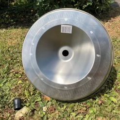 Abreuvoir Poule En Acier Inoxydable 8L - Gaun 13 Abreuvoir Poule En Acier Inoxydable 8L - Gaun -Poulailler Série Magasin abreuvoir inox volaille 8l vue dessous bouchon ouvert