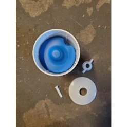 Abreuvoir Poule En Plastique Avec Pieds Imperial Easy Clean 30L Bleu Et Blanc - Gaun 15 Abreuvoir Poule En Plastique Avec Pieds Imperial Easy Clean 30L Bleu Et Blanc - Gaun -Poulailler Série Magasin abreuvoir poule plastique imperial gaun filtre reglable 1