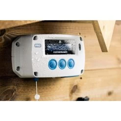 Portier électronique Poulailler Toutes Options à Piles ChickenGuard Pro 9 Portier électronique Poulailler Toutes Options à Piles ChickenGuard Pro -Poulailler Série Magasin chickenguard portier electronique toutes options a piles modele pro vue 2