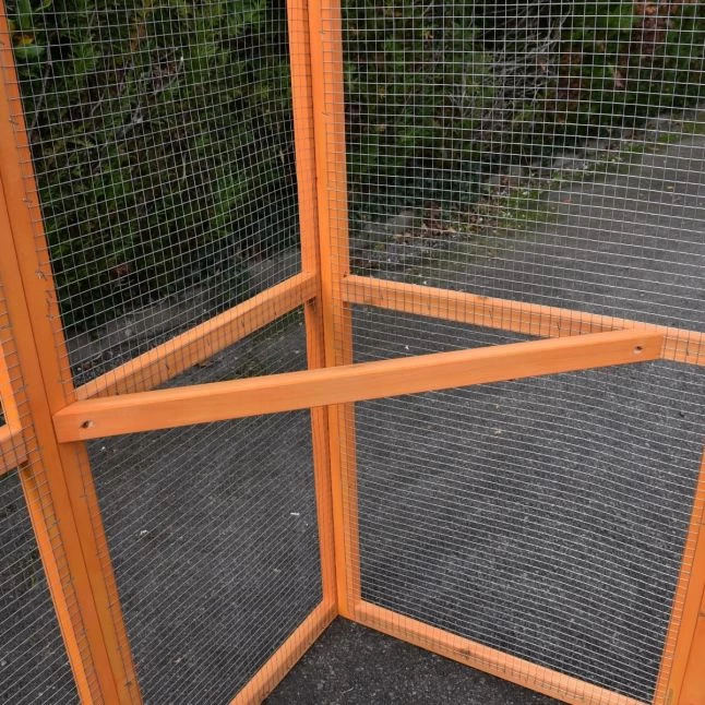 Enclos Grillagé Pour Volailles Bois 200x120cm 7 Enclos Grillagé Pour Volailles Bois 200x120cm – Image 5