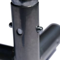 Enclos Poulailler 12m² Tubes 38mm H2,25m - Parc Grillagé Renforcé 4x3m - Acier Galvanisé -Poulailler Série Magasin enclos parc grillage poulailler detail attache pieds 3