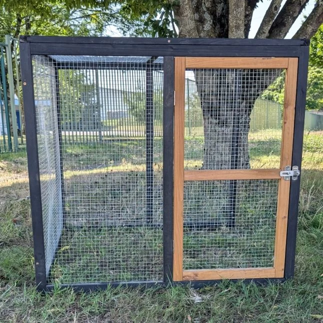 Parc Grillagé Pour Poulailler Finlandais 4 Parc Grillagé Pour Poulailler Finlandais – Image 2