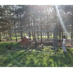 Enclos Poulailler 8m² Tubes 32mm H2,25m - Parc Grillagé Renforcé 4x2m - Acier Galvanisé -Poulailler Série Magasin grand enclos poulailler parc grillage 2x4x2 25m cote gauche plan large