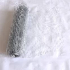 Zen Farm Grillage Poulailler Acier Galvanisé à Chaud Triple Torsion 25m X 1m épaisseur 0,8 Mm 13 Zen Farm Grillage Poulailler Acier Galvanisé à Chaud Triple Torsion 25m X 1m épaisseur 0,8 Mm -Poulailler Série Magasin grillage galvanise deroule