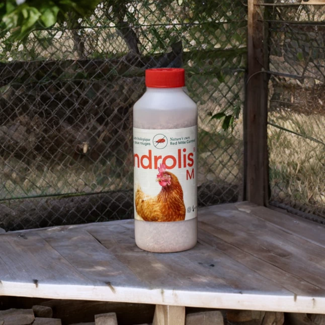Anti Poux Rouges Biologique Pour Poule Et Oiseaux Androlis 500mL Taille M - Bestico 3 Anti Poux Rouges Biologique Pour Poule Et Oiseaux Androlis 500mL Taille M - Bestico