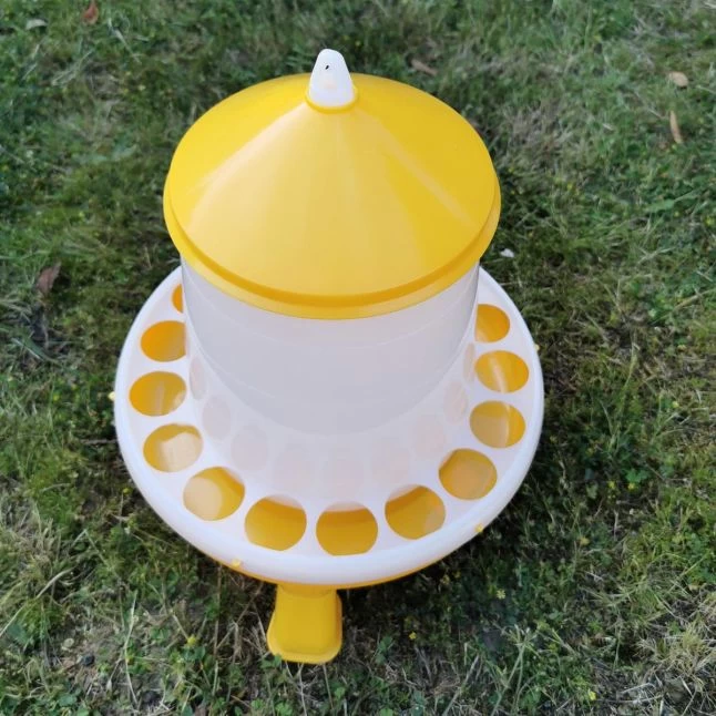 Gaun Mangeoire Poule à Pieds En Bioplastique Végétal Eco 8Kg 4 Gaun Mangeoire Poule à Pieds En Bioplastique Végétal Eco 8Kg – Image 2