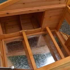 Poulailler Orava Toit Shingle Ouvrant 2 à 4 Poules 26 Poulailler Orava Toit Shingle Ouvrant 2 à 4 Poules -Poulailler Série Magasin orava vue partie nuit