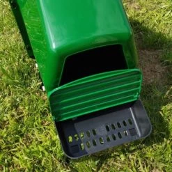 Nid Pondoir Poule En Plastique Avec Cuvette Et Pieds 2 Faces - Gaun 18 Nid Pondoir Poule En Plastique Avec Cuvette Et Pieds 2 Faces - Gaun -Poulailler Série Magasin pondoir plastique 1 nichoir avec pieds gaun gros plan ouvert 1 1