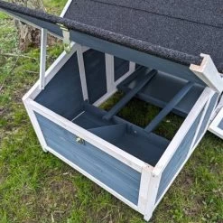 Poulailler Bantam XL Bleu Toit Shingle 2 à 4 Poules 15 Poulailler Bantam XL Bleu Toit Shingle 2 à 4 Poules -Poulailler Série Magasin poulailler bantam xl bleu vue pondoir