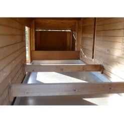 Poulailler Plymouth Toit Shingle Ouvrant 4 à 6 Poules Bois FSC 21 Poulailler Plymouth Toit Shingle Ouvrant 4 à 6 Poules Bois FSC -Poulailler Série Magasin poulailler bois fsc plymouth 2 4 poules interieur