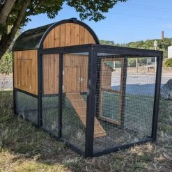 Parc Grillagé Pour Poulailler Finlandais 13 Parc Grillagé Pour Poulailler Finlandais -Poulailler Série Magasin poulailler finlandais toit tole isole 4 a 8 poules avec extension 1