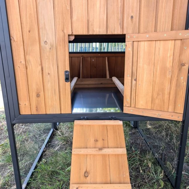 Poulailler Padoue Châssis Acier Toit Shingle 6 à 8 Poules Avec Parc Grillagé 5 Poulailler Padoue Châssis Acier Toit Shingle 6 à 8 Poules Avec Parc Grillagé – Image 3