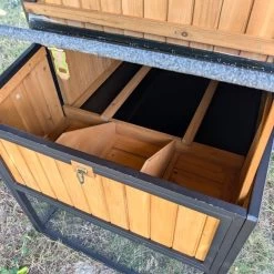 Poulailler Padoue Châssis Acier Toit Shingle 6 à 8 Poules Avec Parc Grillagé 18 Poulailler Padoue Châssis Acier Toit Shingle 6 à 8 Poules Avec Parc Grillagé -Poulailler Série Magasin poulailler padoue focus pondoir 2 1