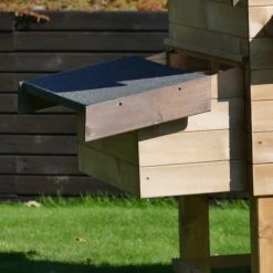 Poulailler Suisse XL Toit Shingle 8 à 10 Poules Bois Epicéa 20 Poulailler Suisse XL Toit Shingle 8 à 10 Poules Bois Epicéa -Poulailler Série Magasin poulailler suisse epicea detail pondoir