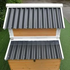 Poulailler Toit Renforcé S Toit Plastique 4 à 6 Poules 18 Poulailler Toit Renforcé S Toit Plastique 4 à 6 Poules -Poulailler Série Magasin poulailler toit renforce s 4 a 6 poules detail toit
