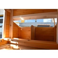 Poulailler Toit Renforcé S Toit Plastique 4 à 6 Poules 22 Poulailler Toit Renforcé S Toit Plastique 4 à 6 Poules -Poulailler Série Magasin poulailler toit renforce s vue interieur pondoir