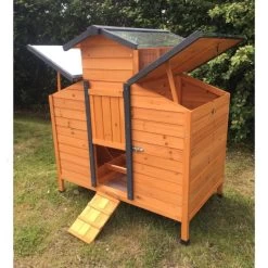 Poulailler Farmer L Toit En Tôle Ouvrant 4 à 6 Poules Bois FSC -Poulailler Série Magasin poulailler farmer profil avant ouvert