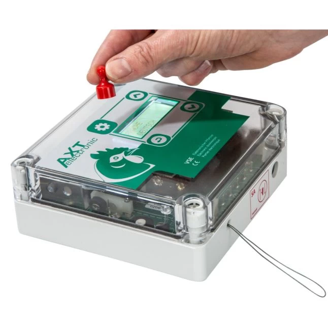 Portier électronique Poulailler Toutes Options à Piles VSE - AXT Electronic 4 Portier électronique Poulailler Toutes Options à Piles VSE - AXT Electronic – Image 2
